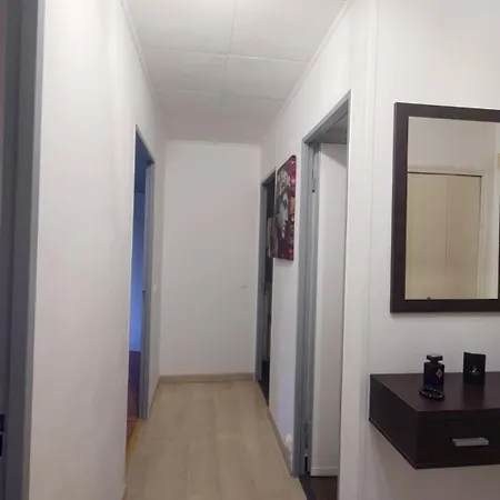 Cozy With Ac, Parking And Terrace * 昂蒂布